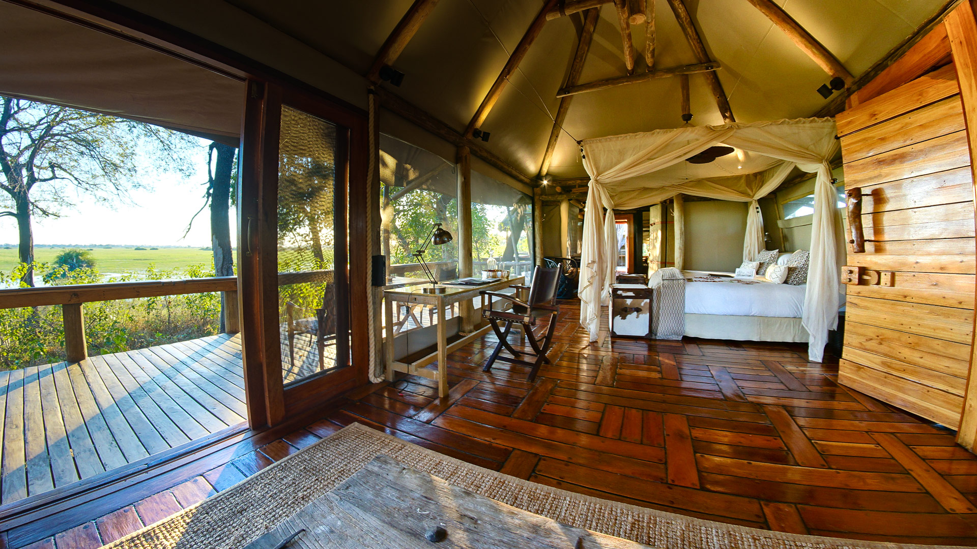Little Mombo Camp