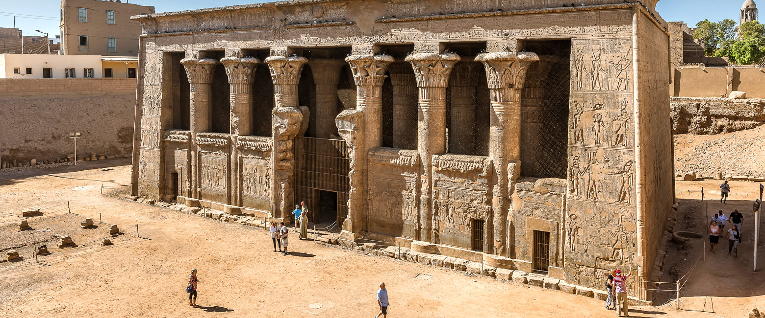 is the site of the only locks on the River Nile 