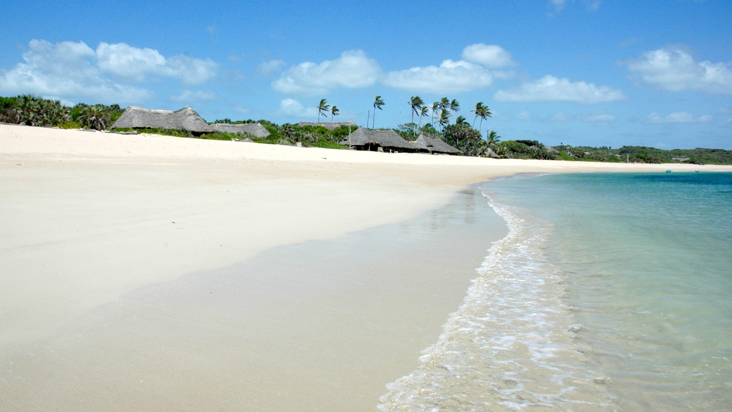 Kiwayu Lodge