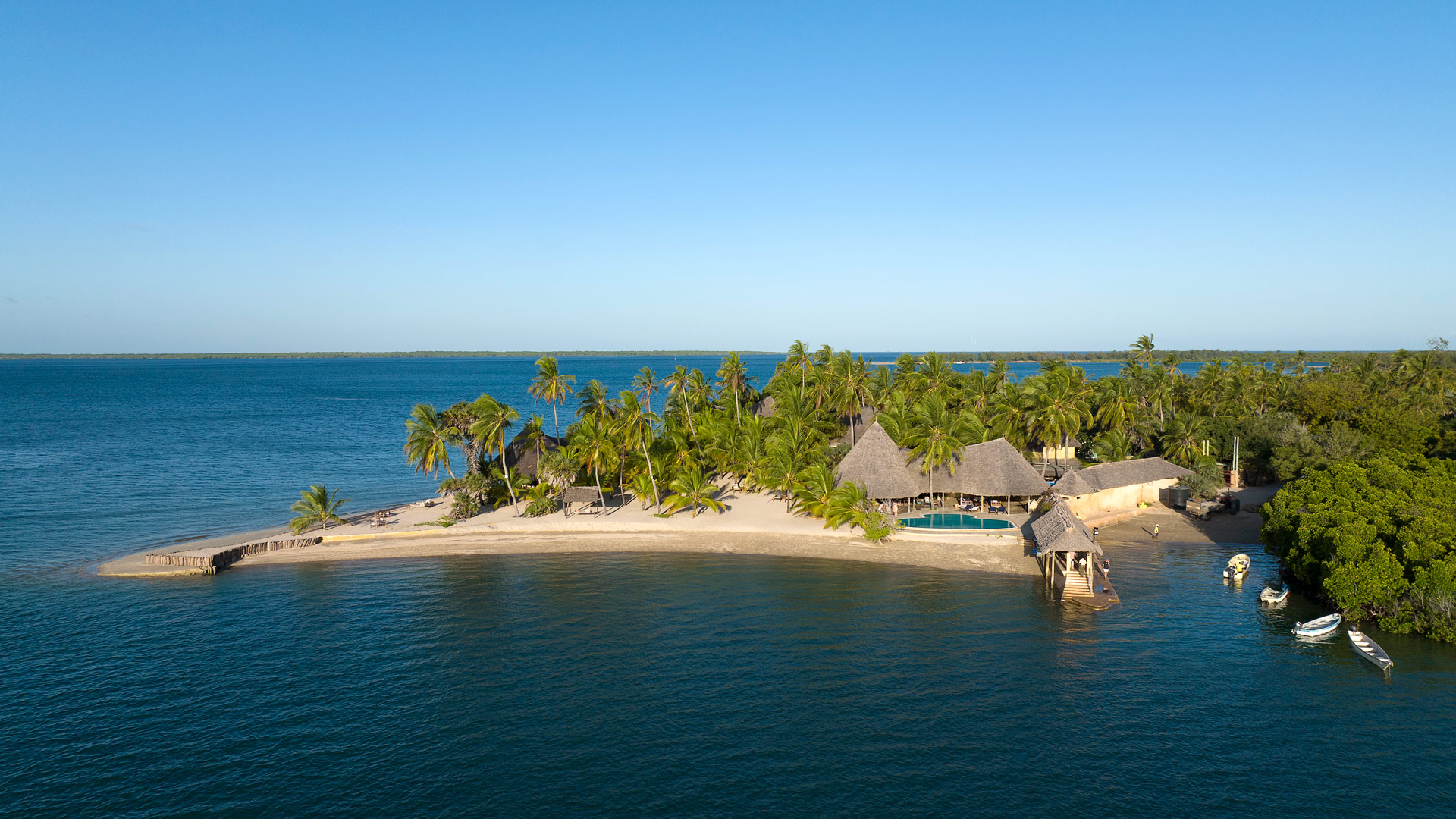 Manda Bay Lodge – ATR