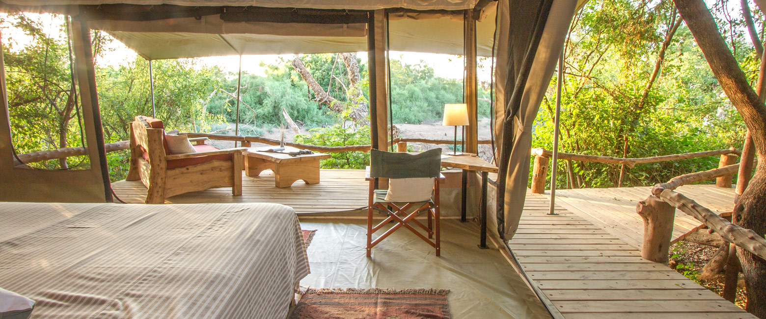 is a simple and remote camp in the Lake Magadi area