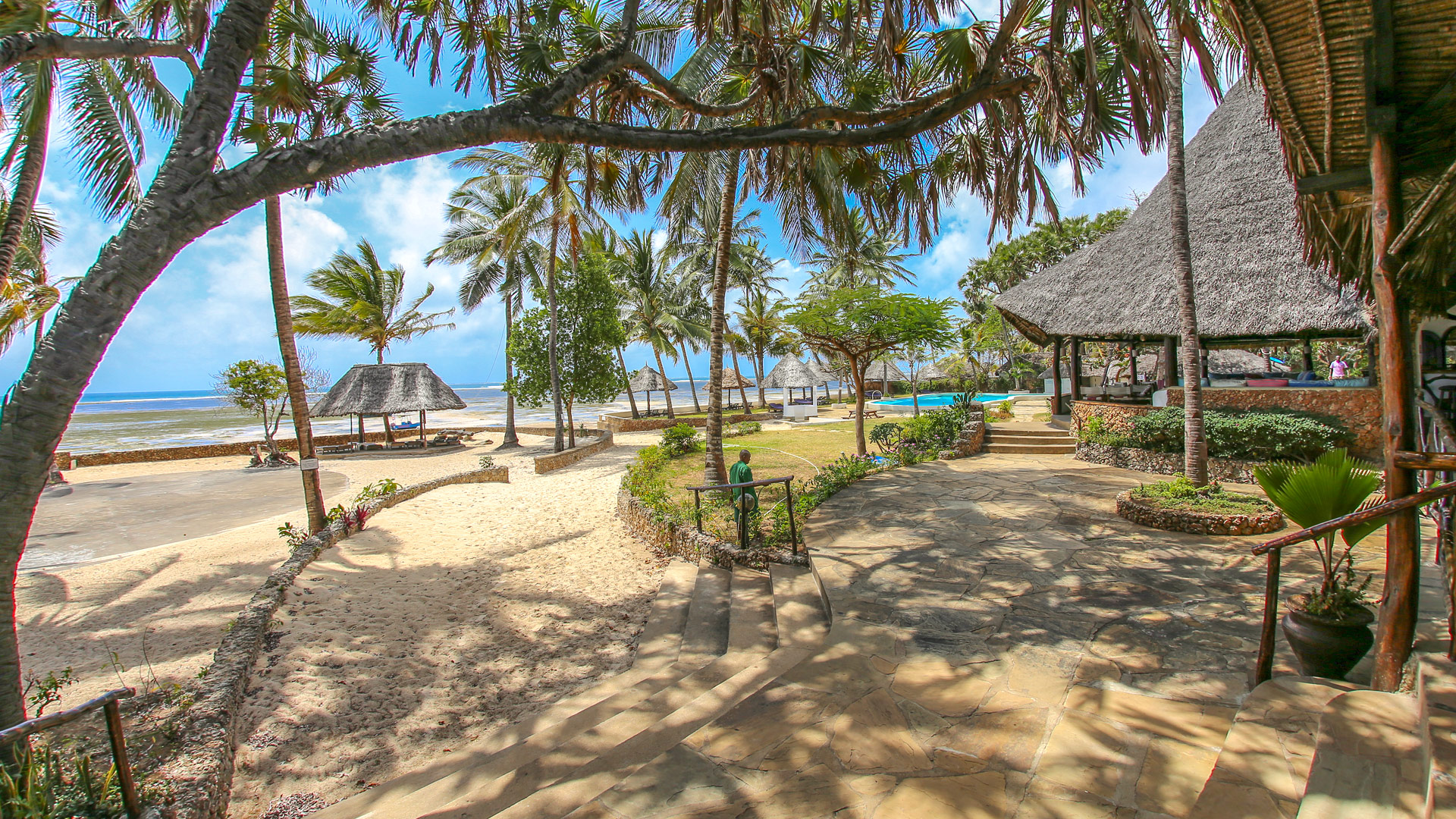 Driftwood Beach Club