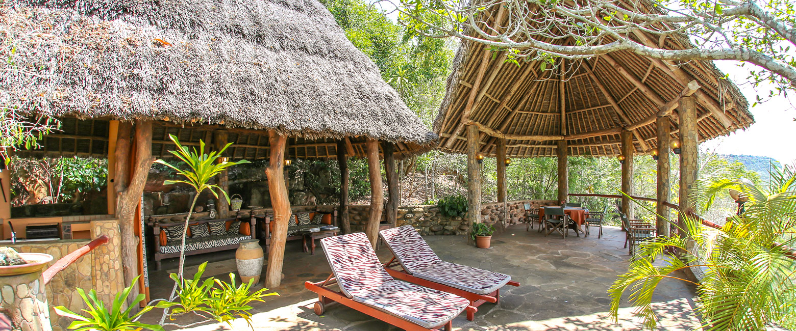 is a small safari area close to the coast 