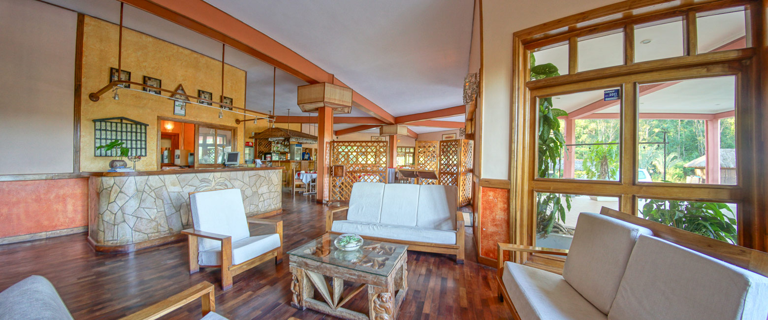 is a substantial roadside hotel in the Andasibe area of central Madagascar