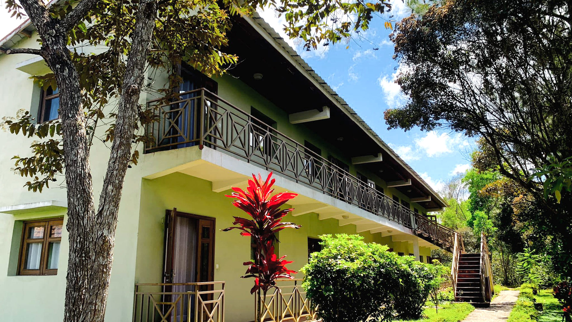 Sahatandra River Lodge