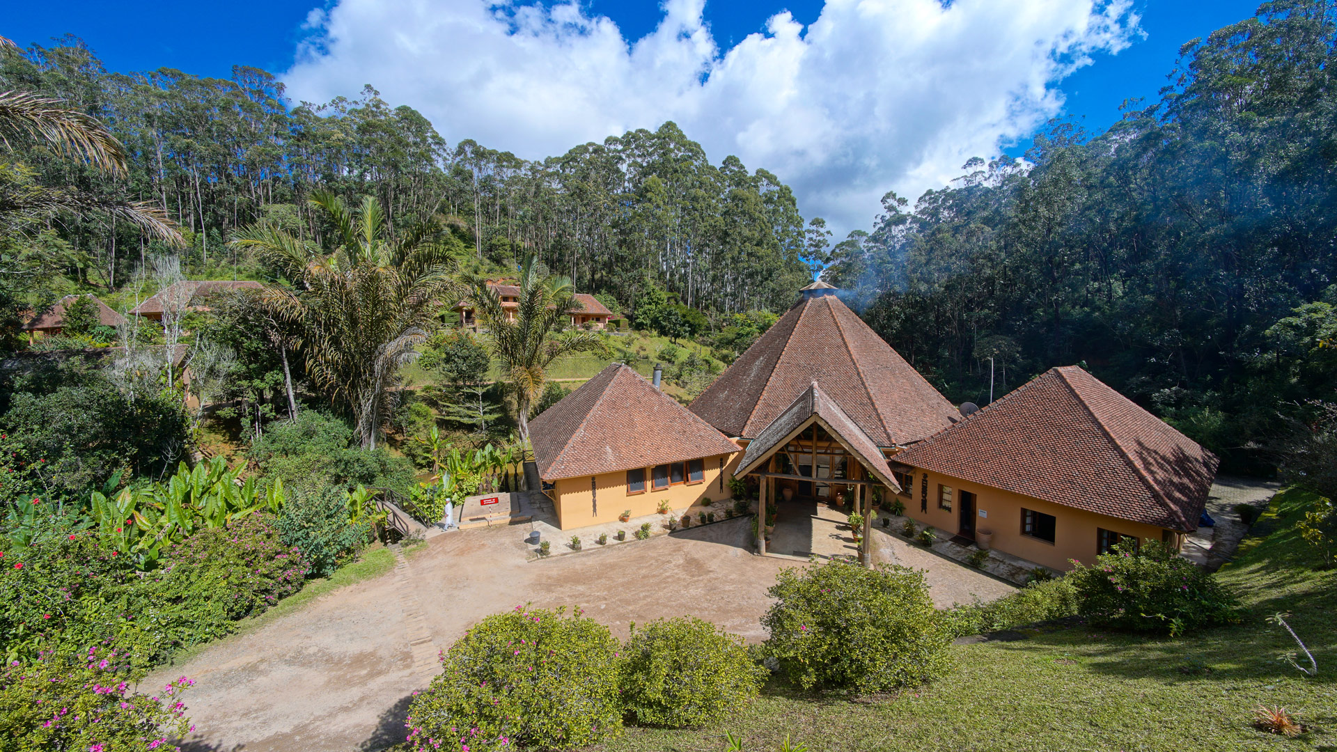 Vakona Forest Lodge