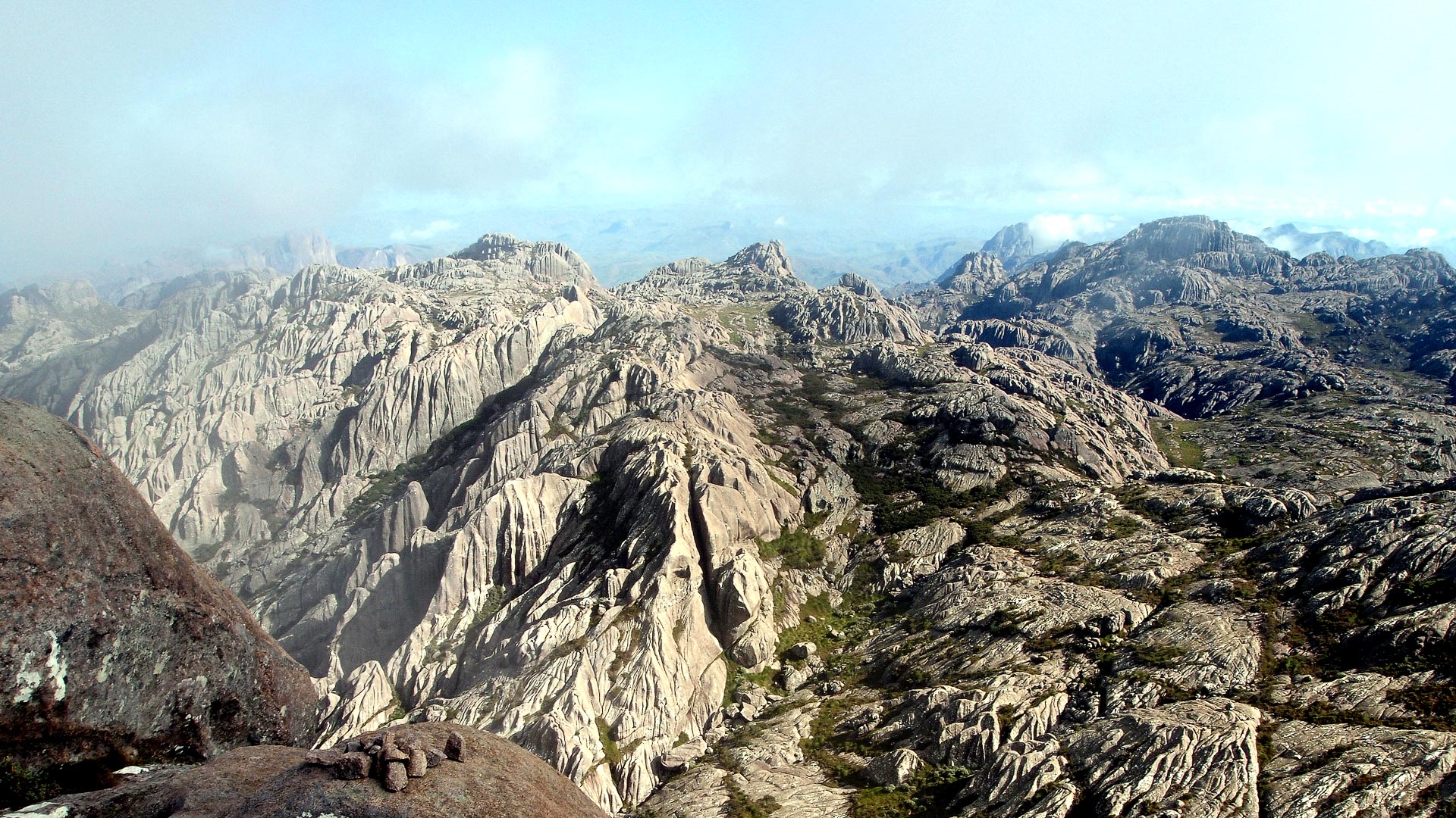 ... plus the two day trek to the summit of Pic Imarivolanitra.