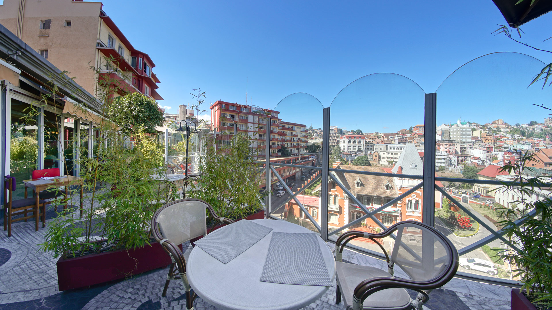 Hotel Colbert