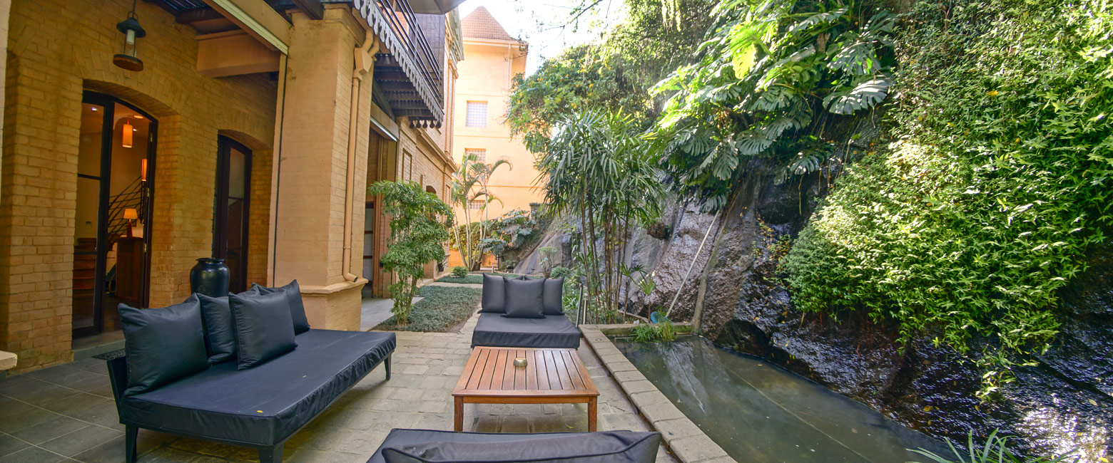 a stylish boutique hotel in the city of Antananarivo 