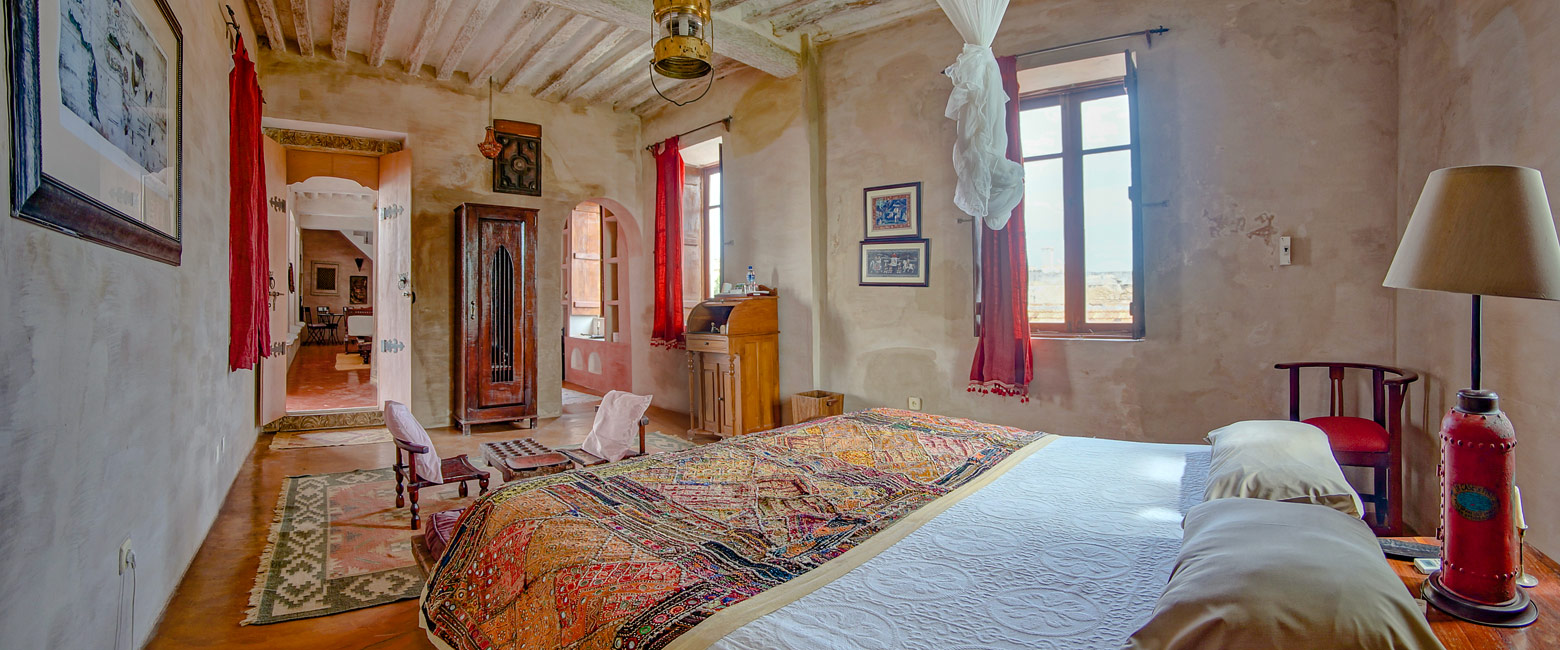 is an authentic small hotel on the historic Ilha de Moçambique