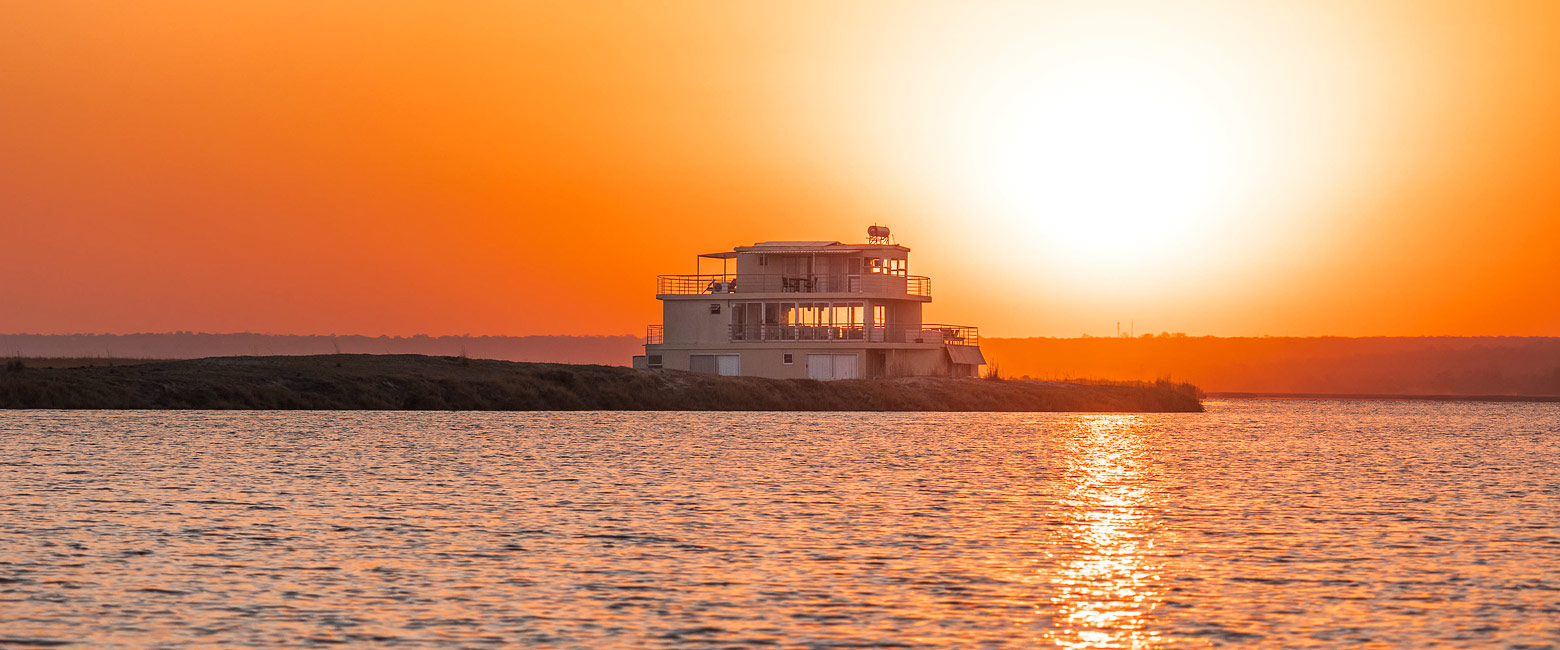 let us know your thoughts about Namibia and we will help you create the perfect safari 