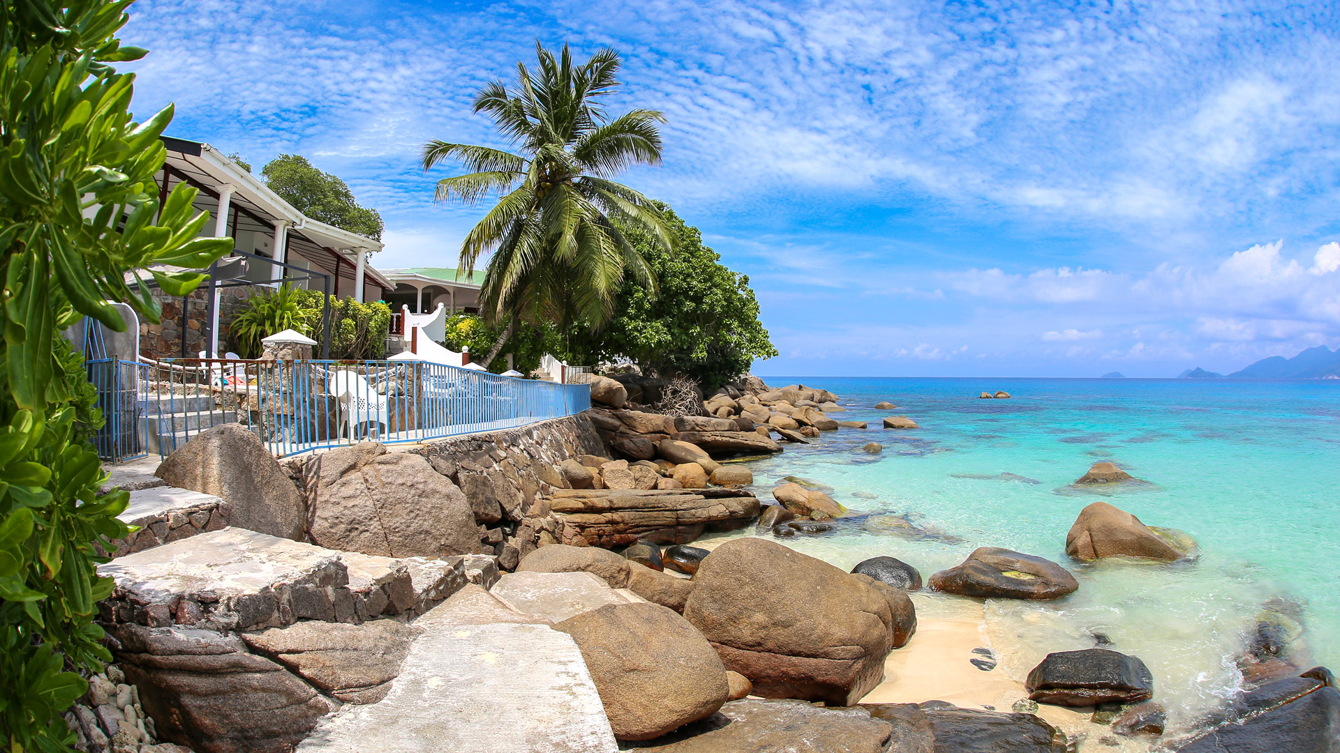 Anse Soleil Beachcomber
