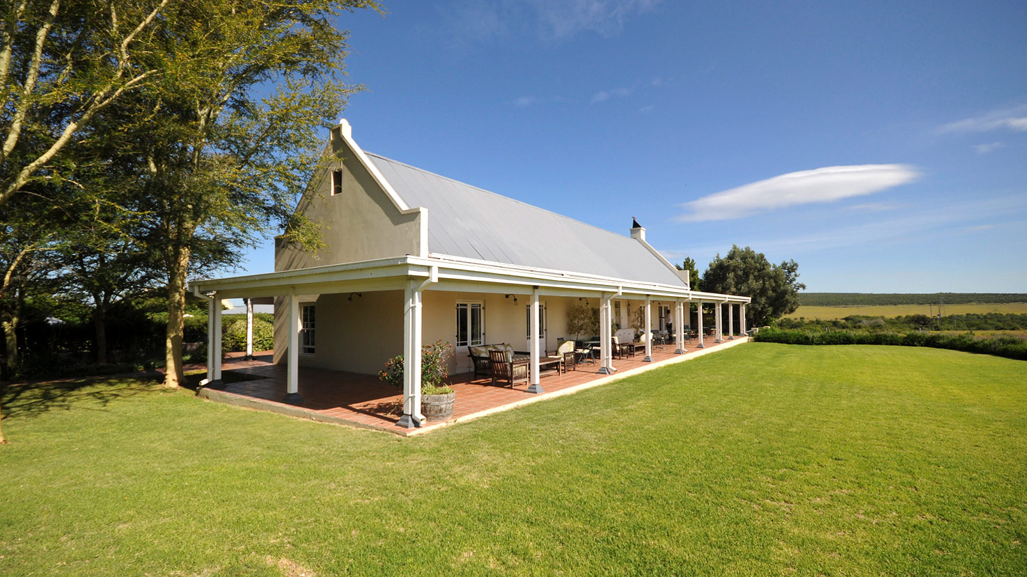 Riverbend Lodge