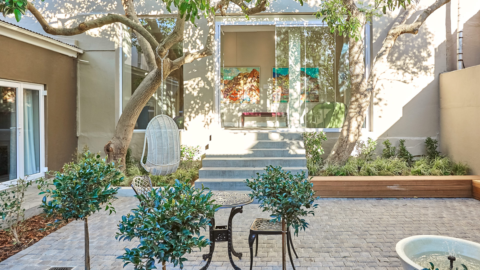 Cloud 9 Boutique Hotel