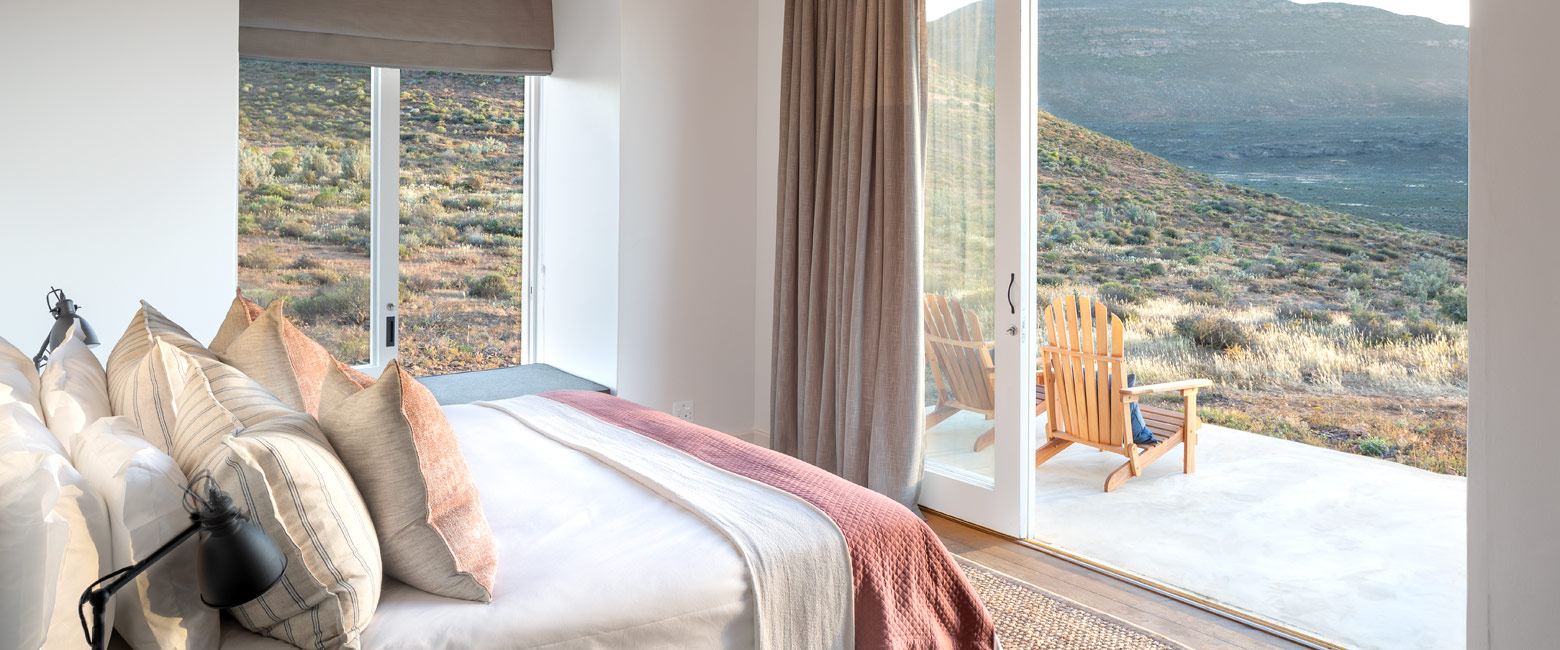 is an elegant modern lodge in the Cederberg area 