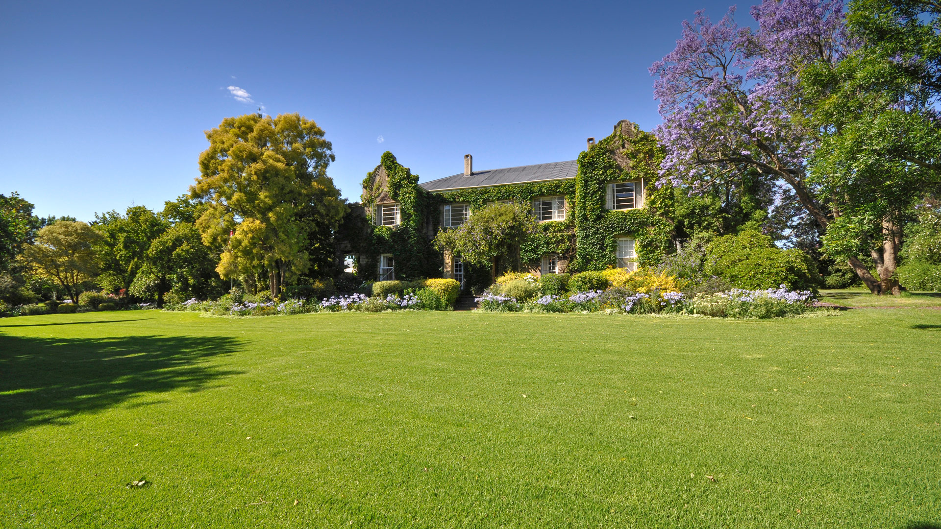 Cavers Guest House