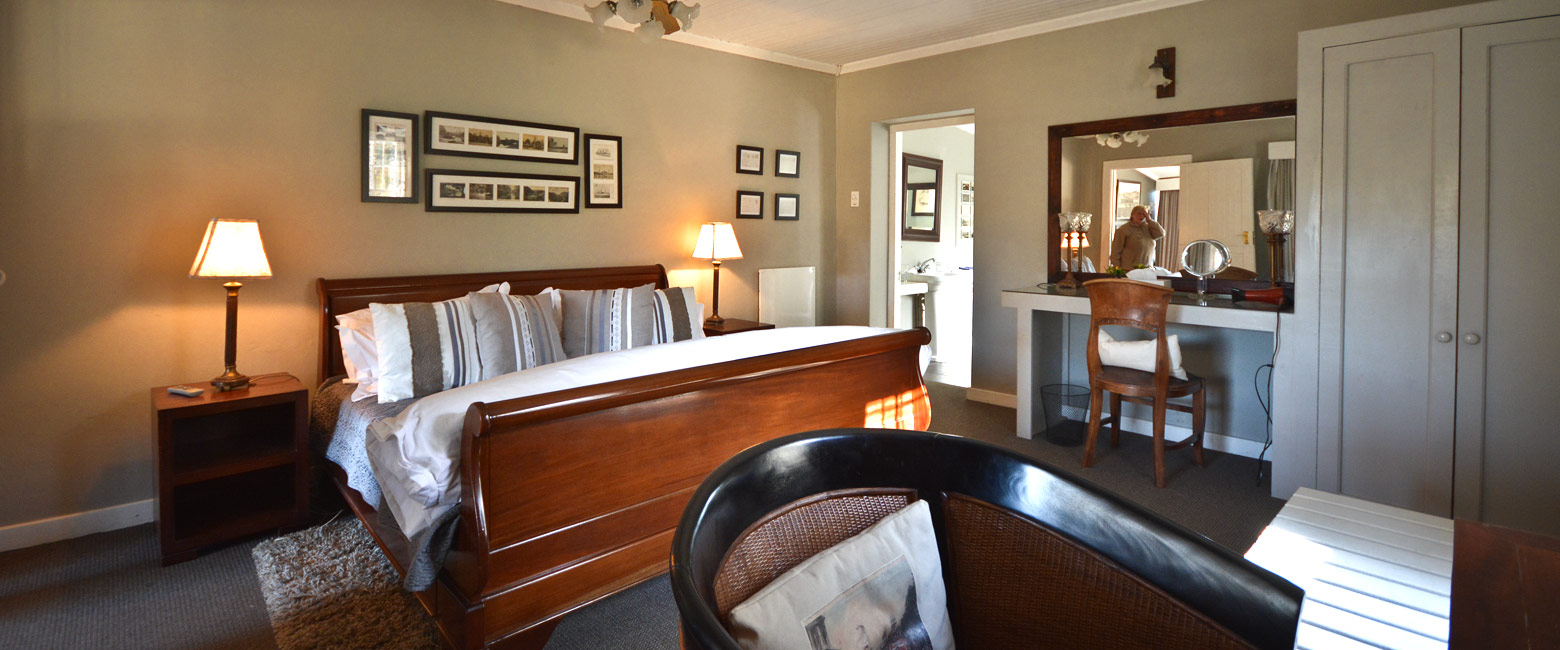 is a pleasant owner-run place in the Drakensberg area
