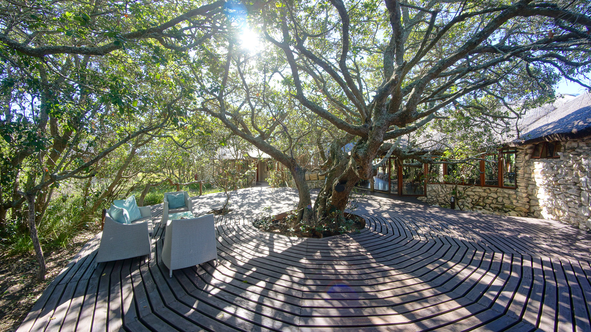 Mosaic Lagoon Lodge