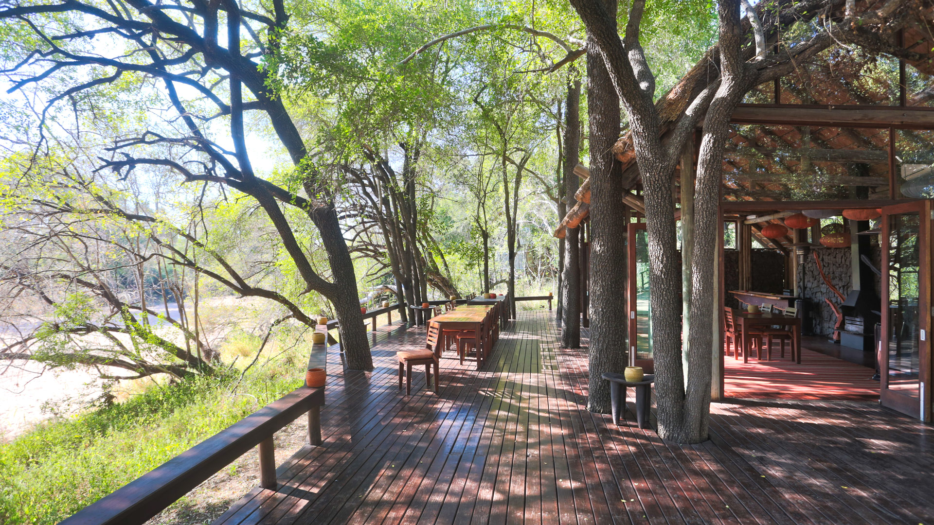 Rhino Post Lodge