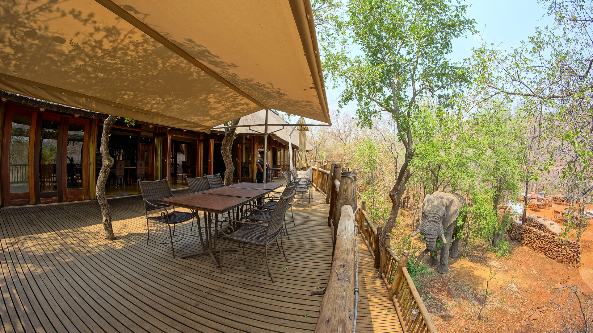 Etali Safari Lodge