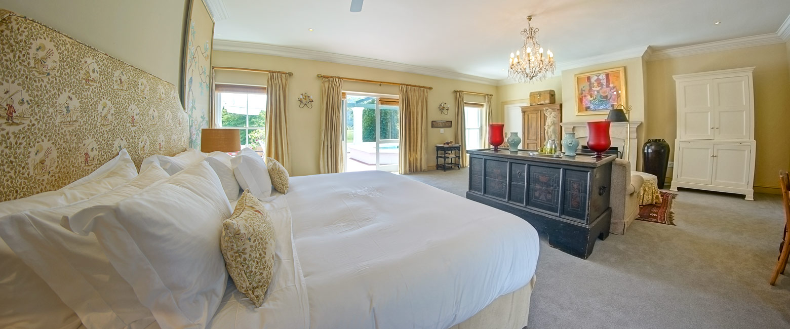 is an intimate high-end property in the Nature’s Valley area 
