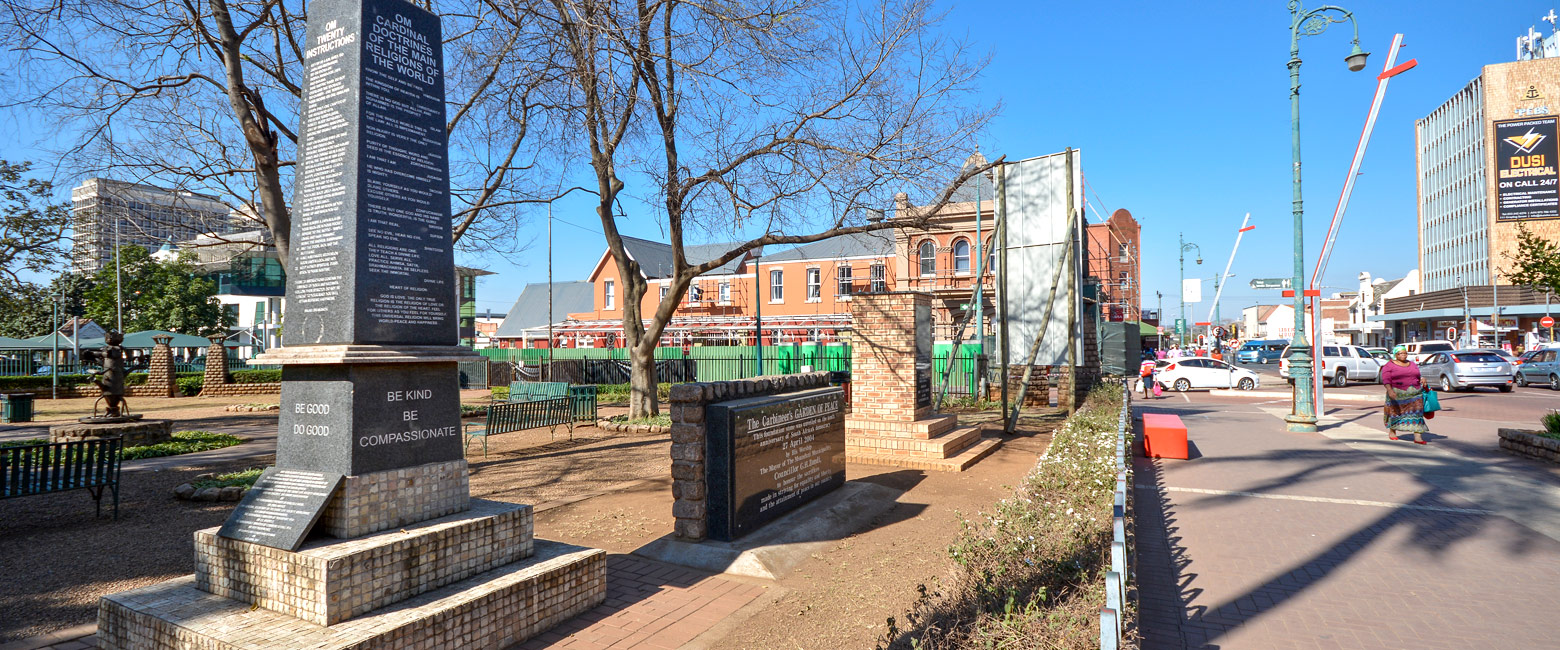 let us know your thoughts about South Africa and we will help you create the perfect safari 