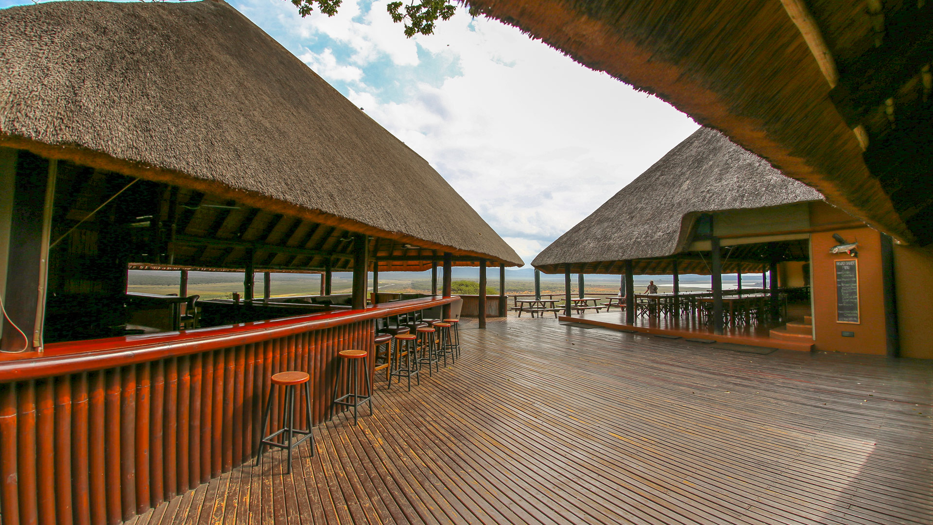 Nkwazi Lake Lodge