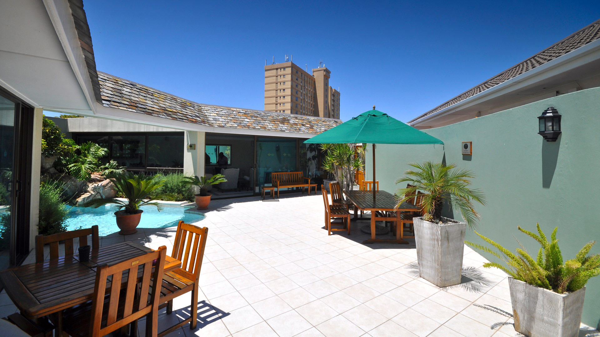 King’s Tide Hotel