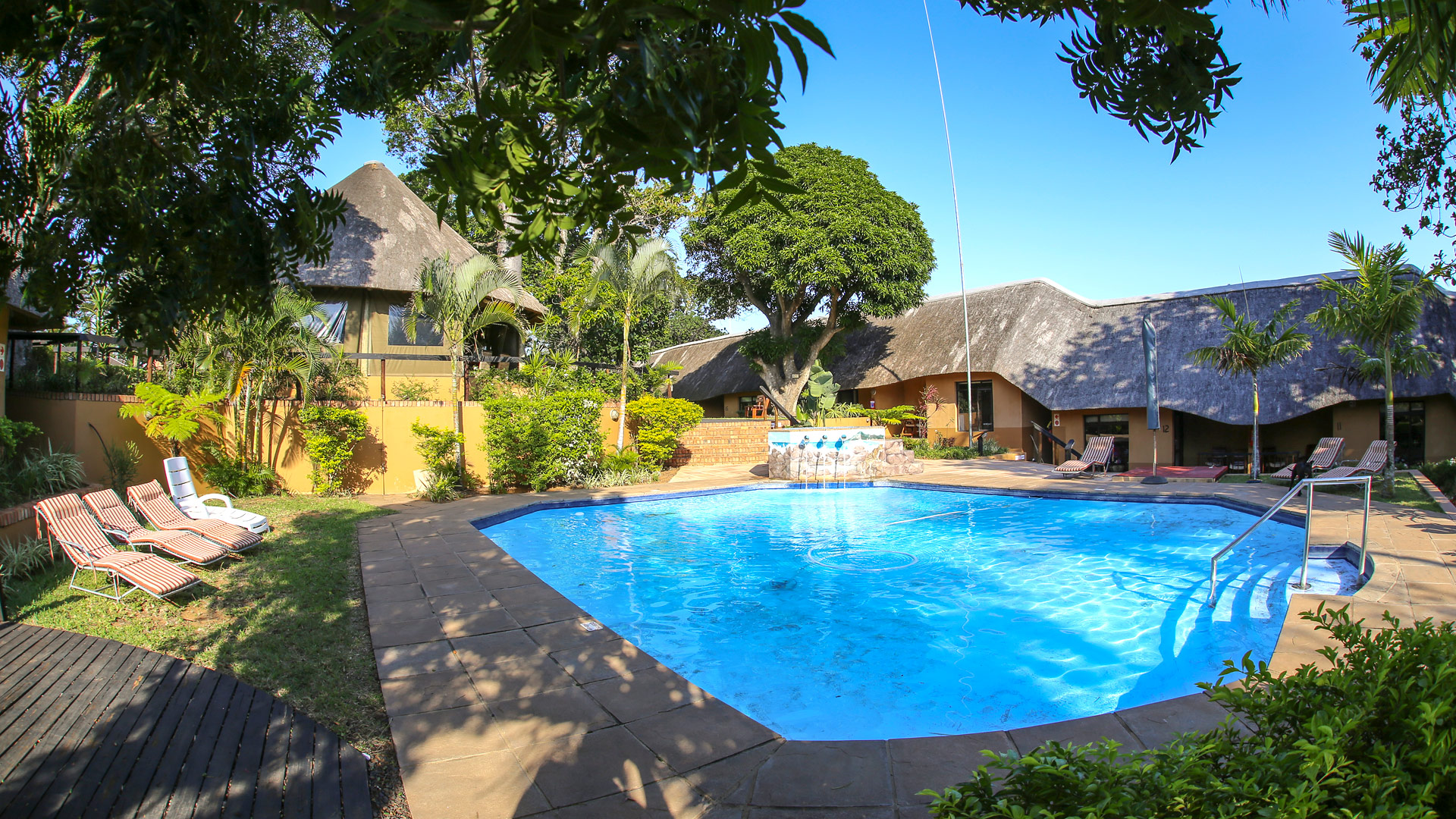Amazulu Lodge
