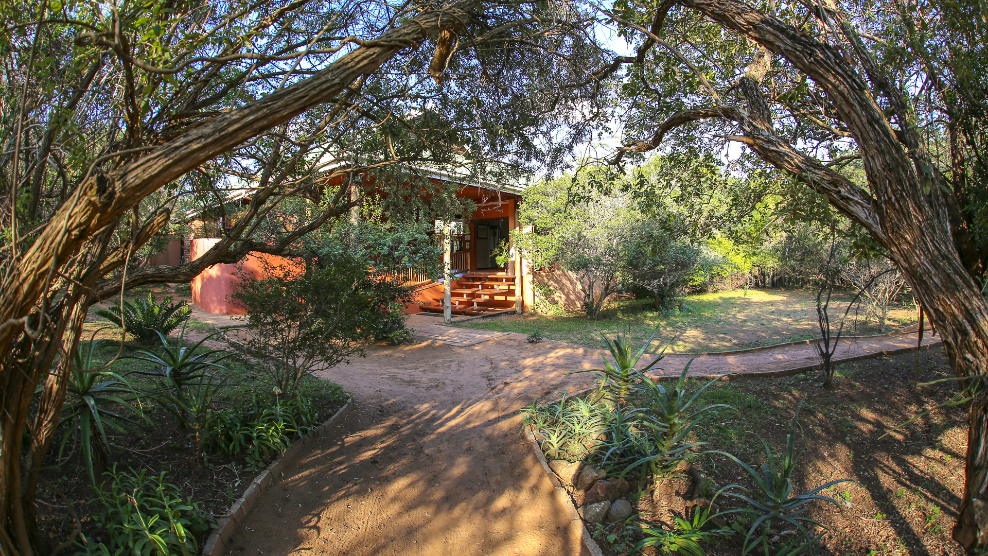 Hluhluwe River Lodge