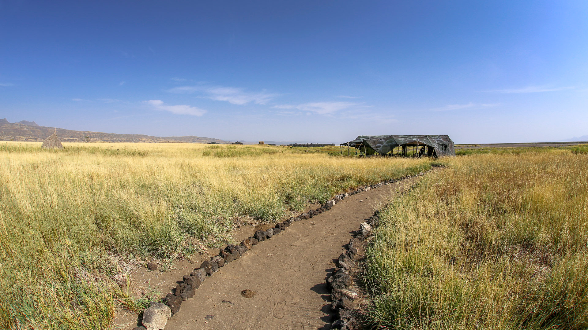 Lake Natron Camp