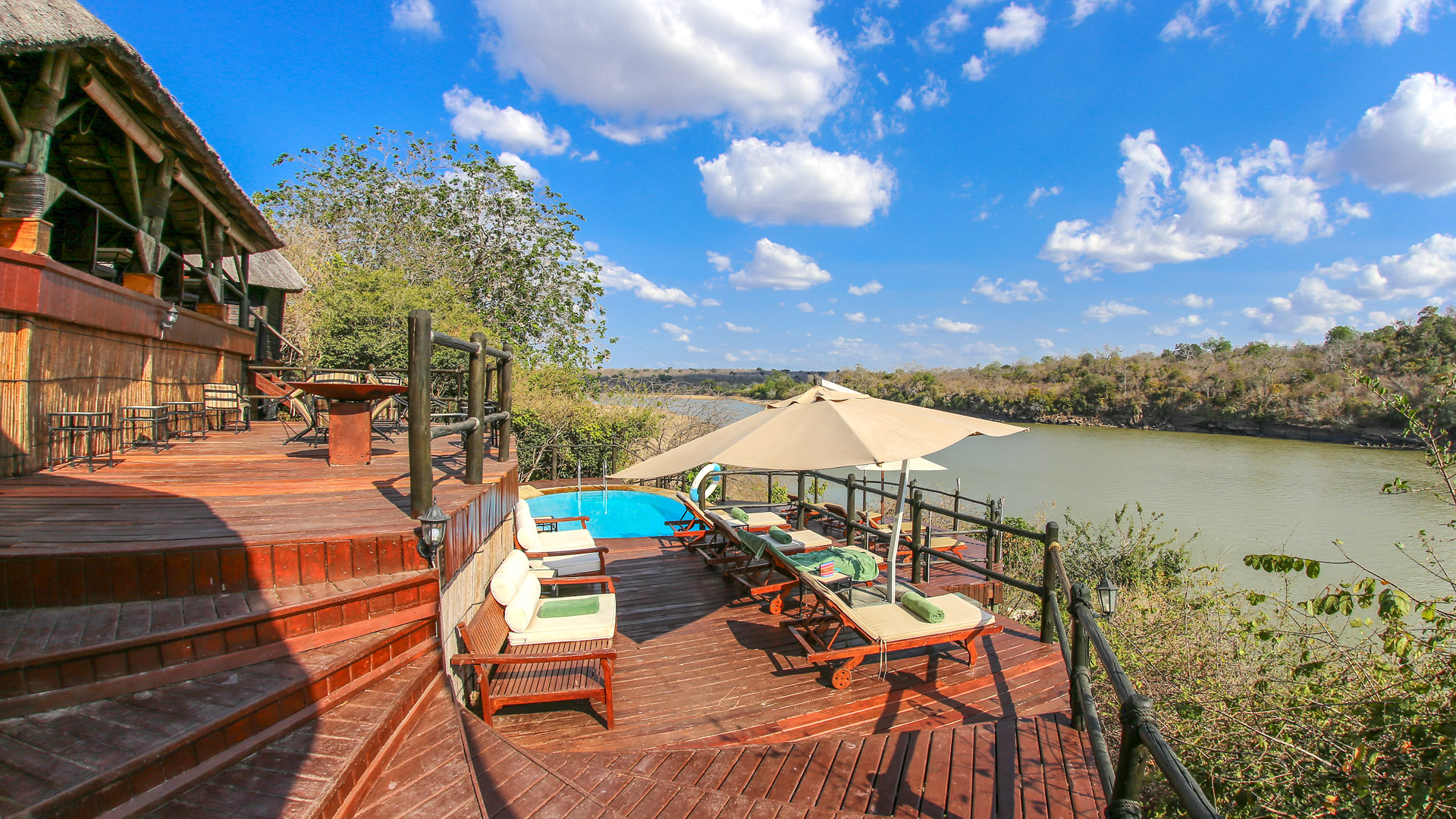 Mivumo River Lodge