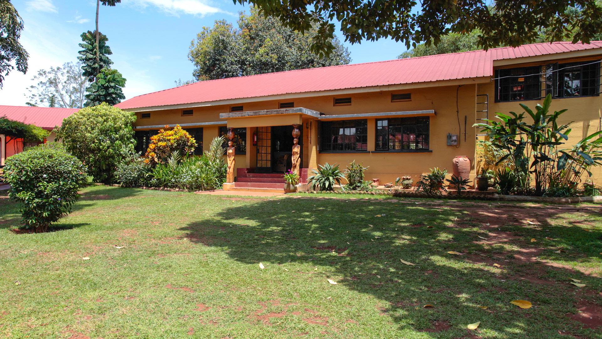 Airport Guest House