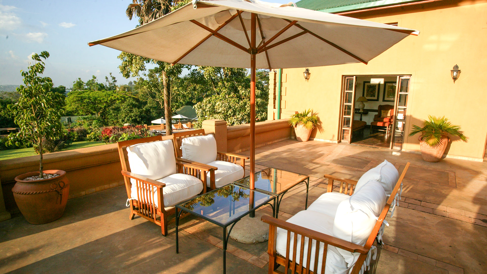 Emin Pasha Hotel
