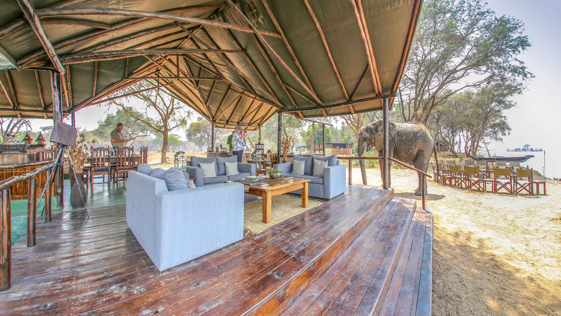 Old Mondoro Bushcamp