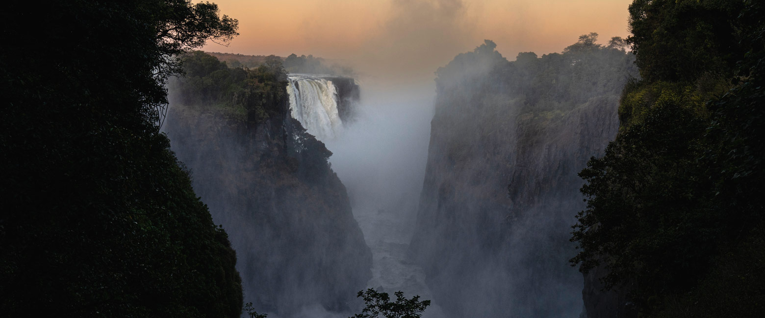 let us know your thoughts about Zimbabwe and we will help you create the perfect safari
