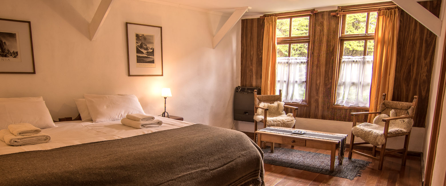 is a homely mountain property in the Los Glaciares area