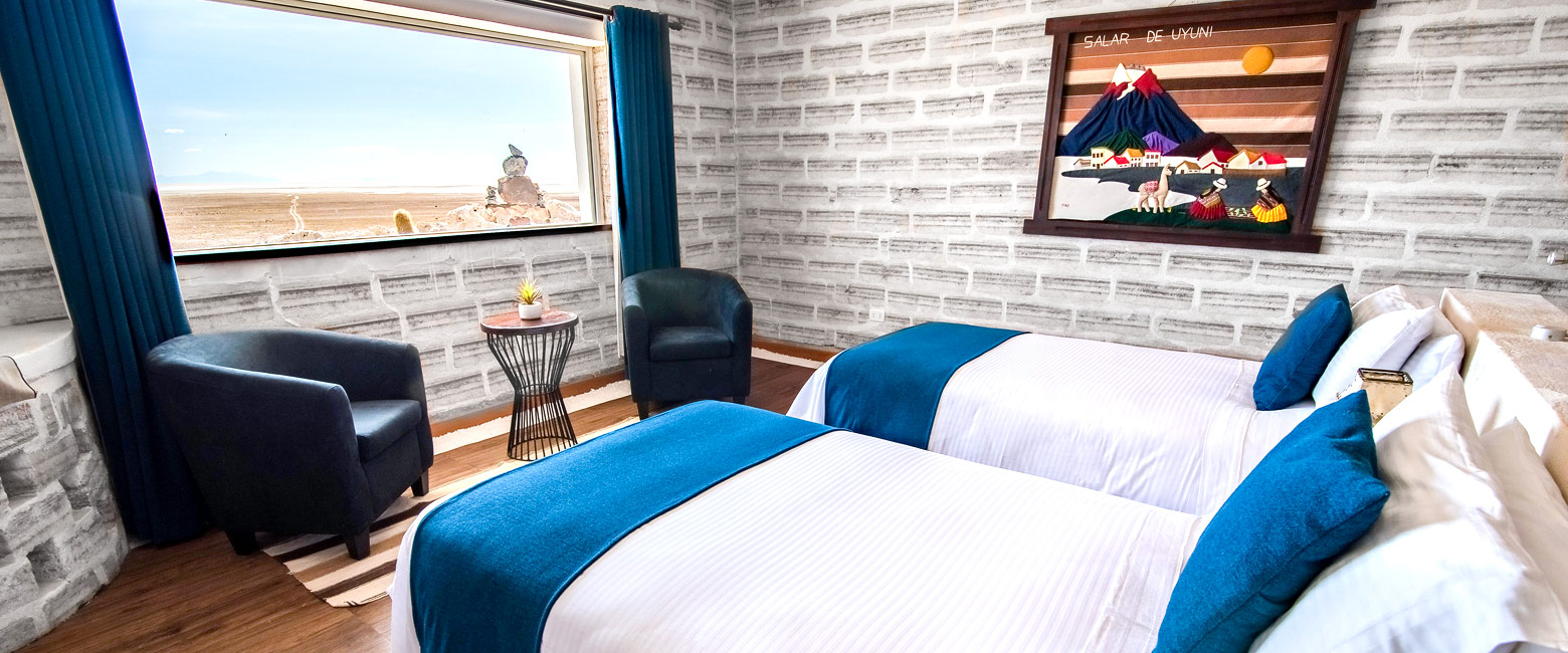 is a mid-range property to the east of Salar de Uyuni