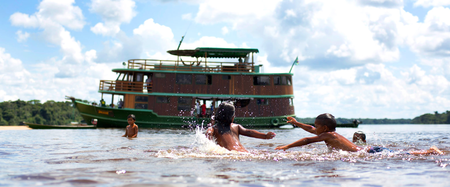let us know your thoughts about Brazil and we will help you create the perfect safari 