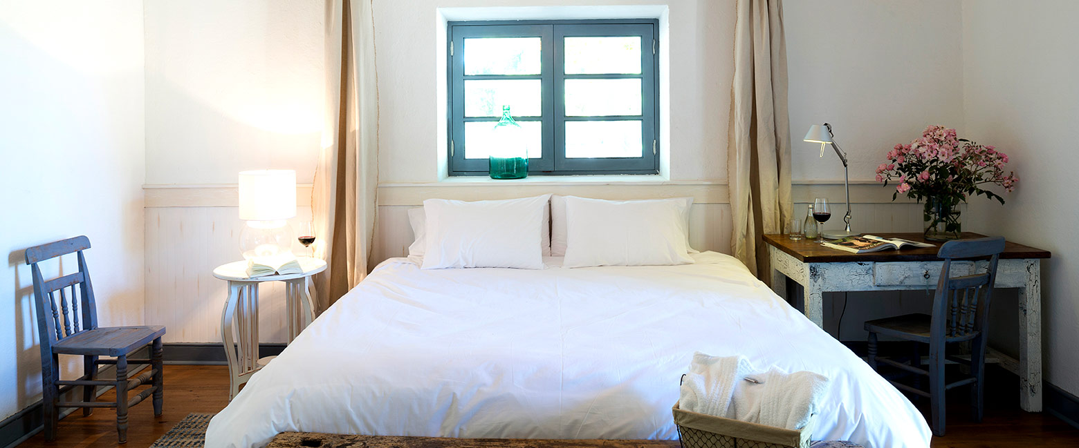 is a good mid-range property in the Santiago Winelands 