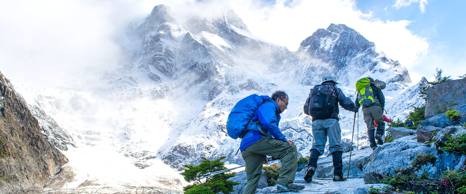 let us know your thoughts about Chile and we will help you create the perfect safari