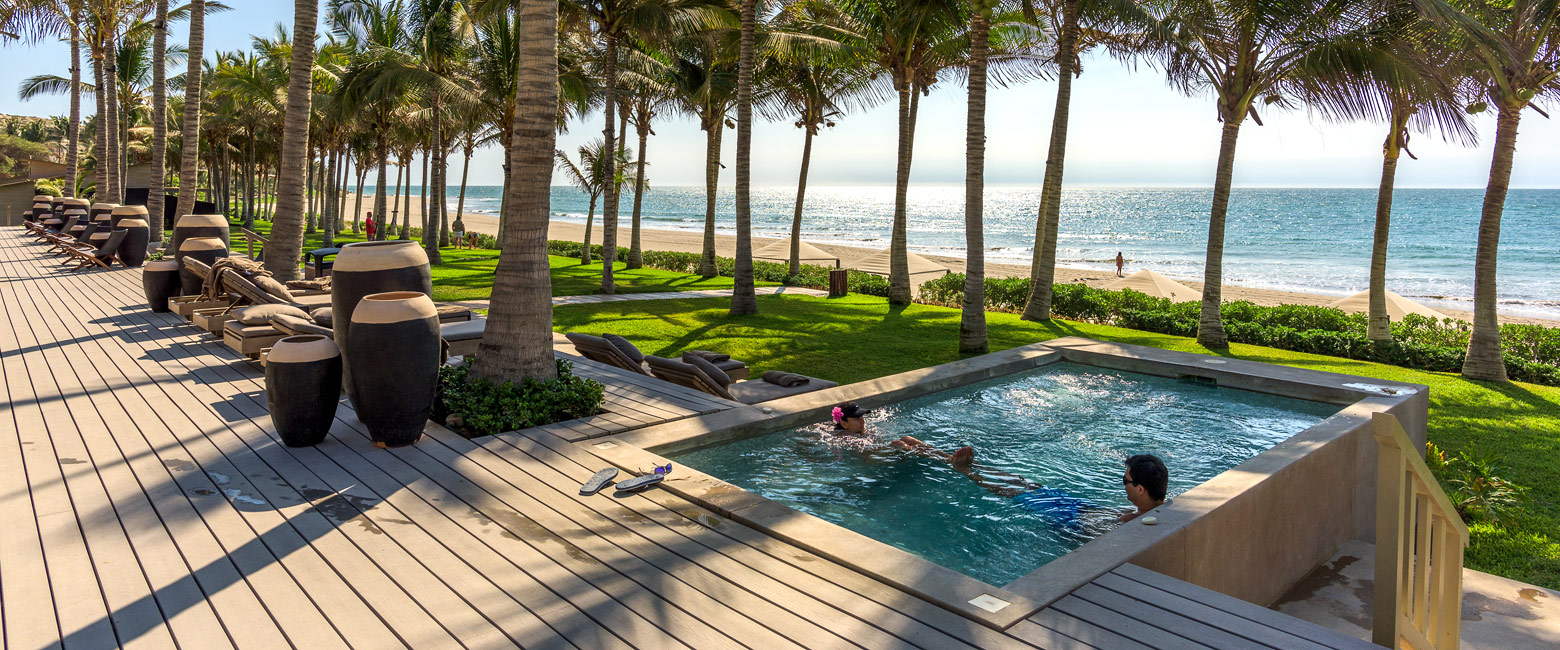 is a modest beach resort on the far north coast of Peru