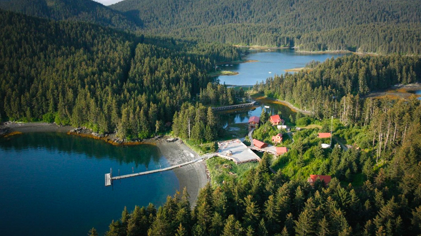Tutka Bay Lodge