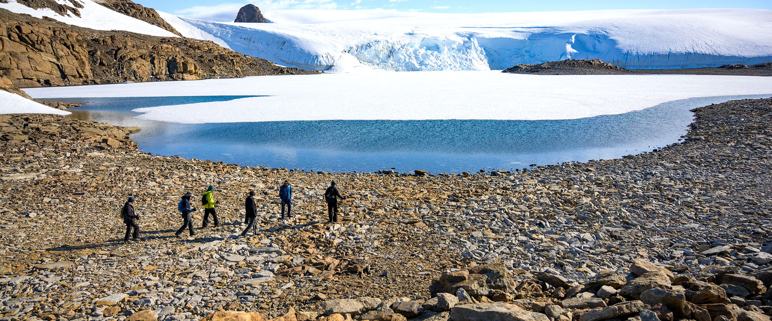 let us know your thoughts about Antarctica and we will help you create the perfect safari