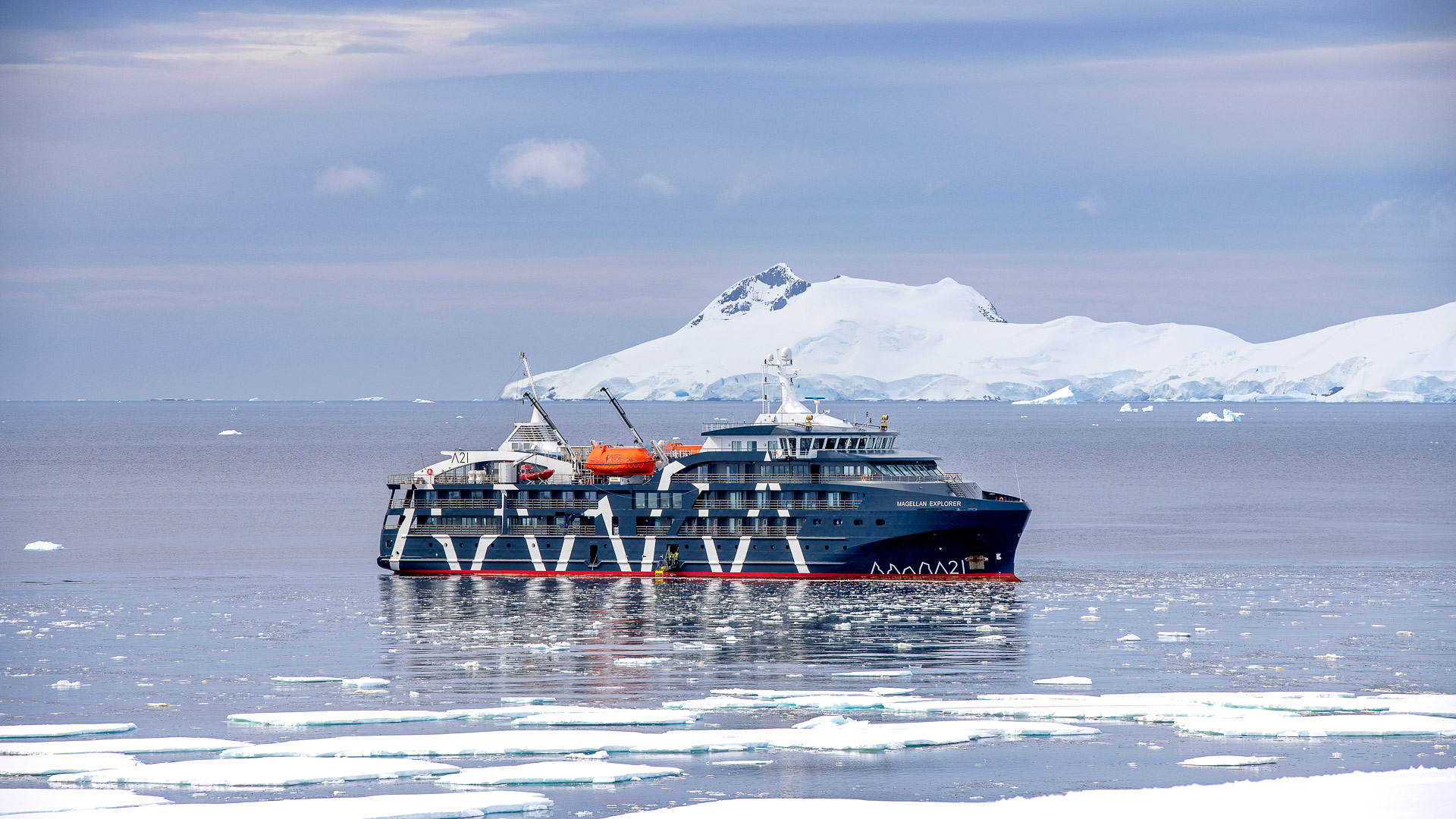 AT Antarctic Peninsula 7A
