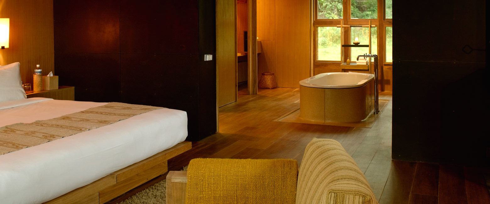 is a gorgeous upmarket lodge in the Punakha area of Bhutan