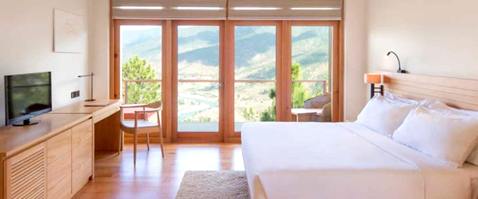 is a stylish mid-range lodge in the Punakha area