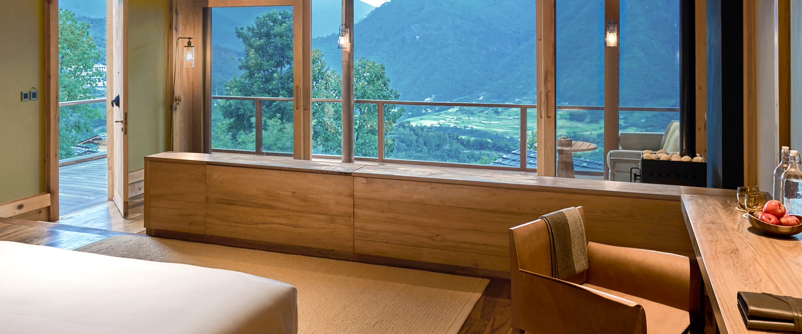 is a gorgeous upmarket lodge in the Punakha area of Bhutan