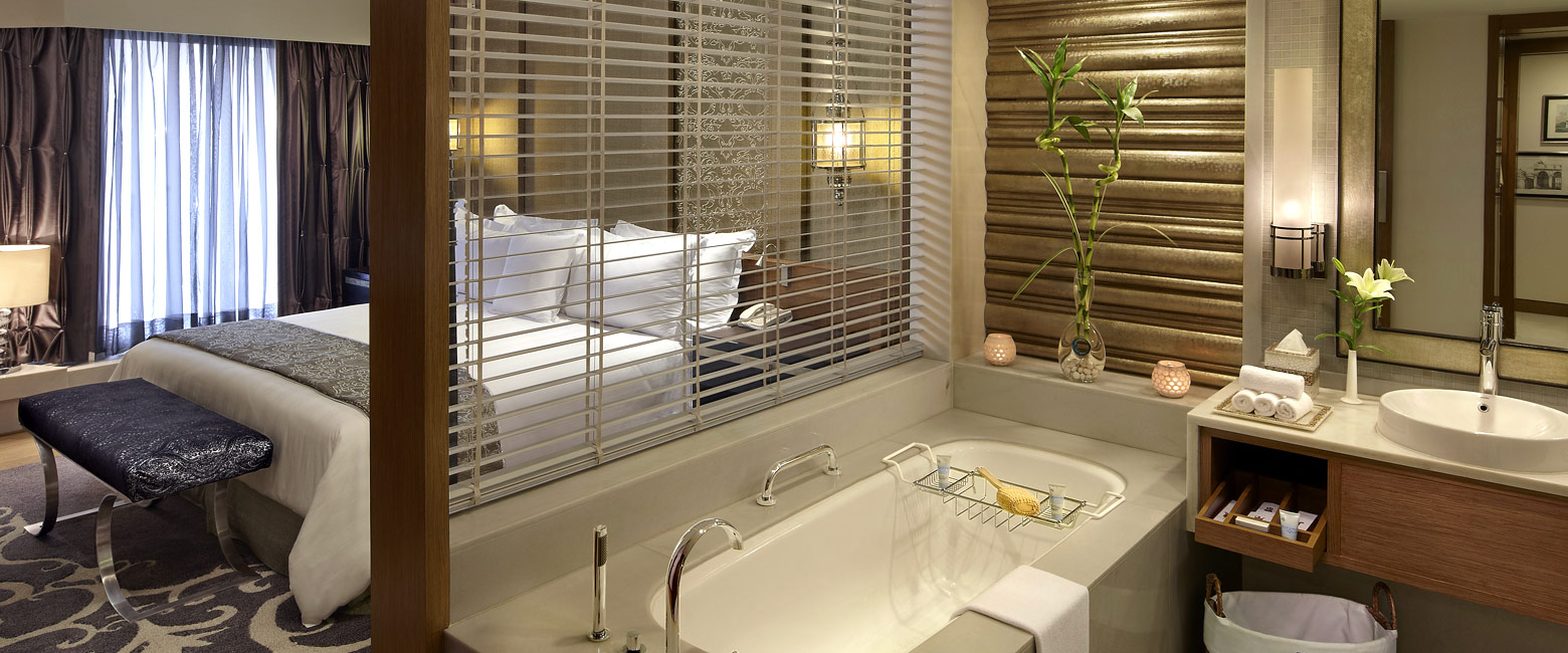 is a large but interesting hotel in the city of Agra