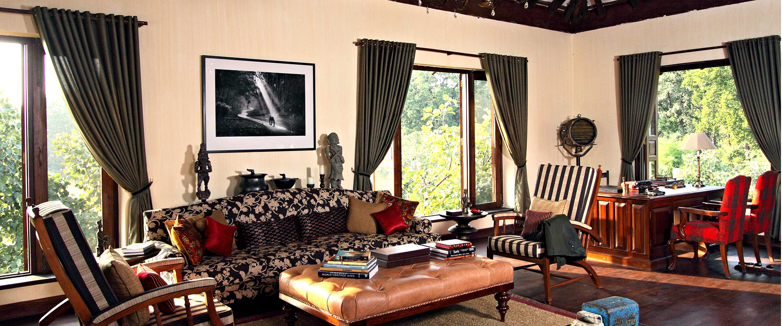 is a relatively upmarket property in the Bandhavgarh area 